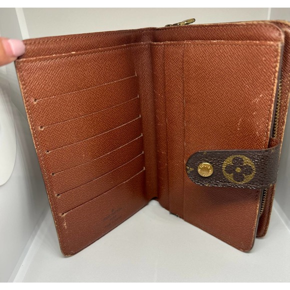 Louis Vuitton Monogram Porte Papier Zip Wallet with unbranded chain - Picture 3 of 12